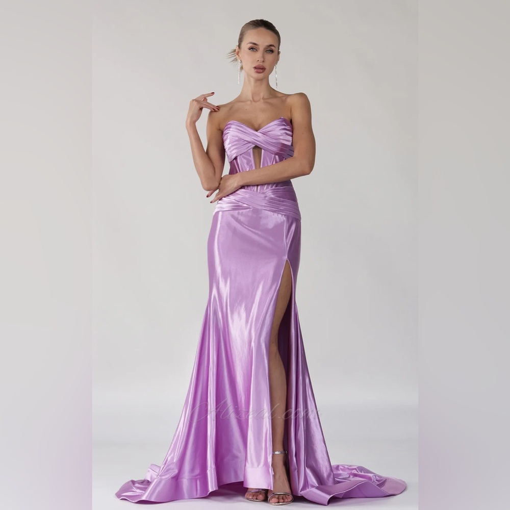 Mermaid Strapless Sweetheart Collar Cutout High Split Dress NWT Size 10